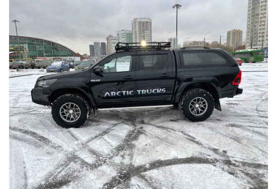 Бампер силовой передний алюминиевый Rival для Toyota Hilux 2020+