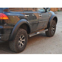 Расширители колесных арок для Mitsubishi Pajero Sport 2013-2015