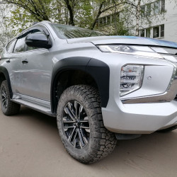 Расширители колесных арок для Mitsubishi Pajero Sport 2020+