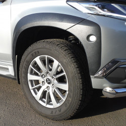 Расширители колесных арок для Mitsubishi Pajero Sport 2015-2019