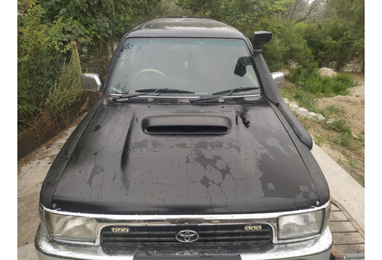 Шноркель для Toyota Hilux 1988-1997 и Toyota 4Runner/Surf 1987-1995 ( с двигателем 2.4L / 3.0L)
