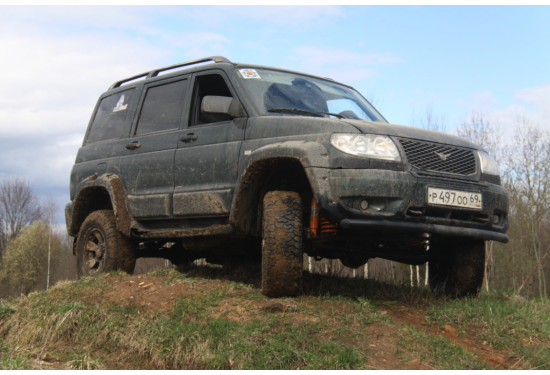 Амортизатор передний SteelStaff для УАЗ Патриот и УАЗ Патриот Пикап лифт до 50 мм (газовый)