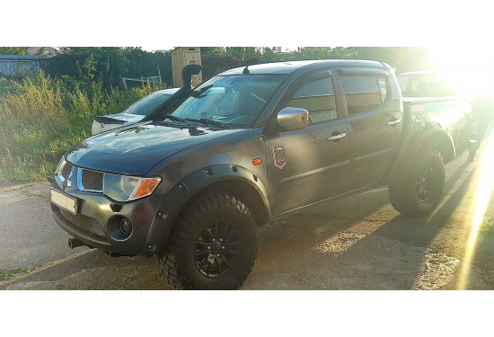 Расширители арок TORBIK для Mitsubishi L200 2005-2012