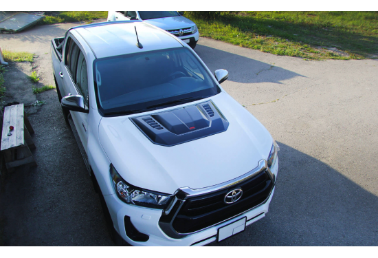 Декоративная универсальная накладка на капот