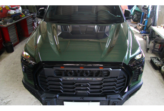 Декоративная универсальная накладка на капот