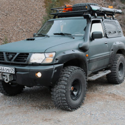 Расширители арок TORBIK для Nissan Patrol Y61 (3 двери) 1997-2004 (с накладками на оба бампера)