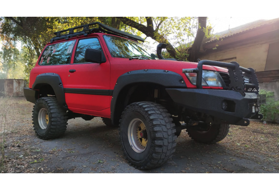 Расширители арок TORBIK для Nissan Patrol Y61 (3 двери) 1997-2004 (с накладками на оба бампера)