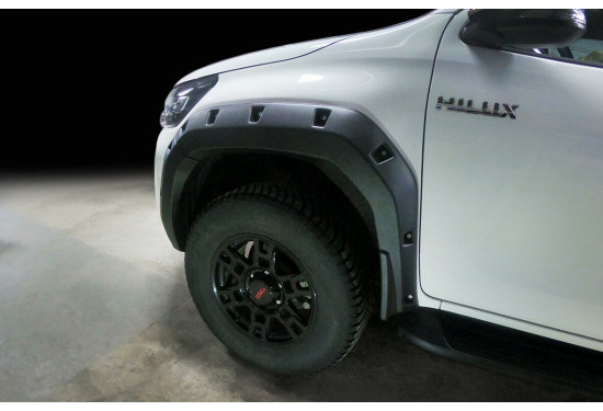 Расширители арок TORBIK для Toyota Hilux 2015+