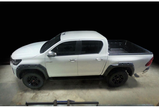 Расширители арок TORBIK для Toyota Hilux 2015+