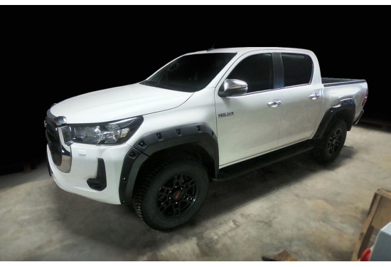 Расширители арок TORBIK для Toyota Hilux 2015+