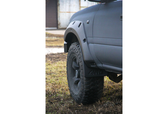 Расширители арок TORBIK для Toyota Land Cruiser 80