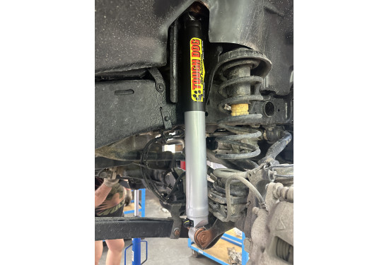 Амортизатор передний регулируемый Tough Dog для Jeep Wrangler JL и Jeep Gladiator JT лифт 0-50 мм (масло)