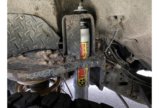 Амортизатор передний Tough Dog для Nissan Patrol Y60 / Y61 лифт 100 мм (масло)