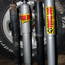 Амортизатор задний Tough Dog для Nissan Patrol Y60 / Y61 лифт 0-50 мм (масло)