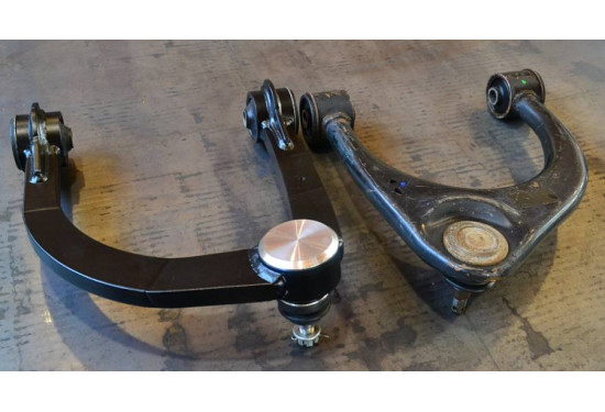 Верхние рычаги передней подвески под лифт 50-100 мм для Toyota Tundra 2007-2021 и Toyota Sequoia 2007-2022