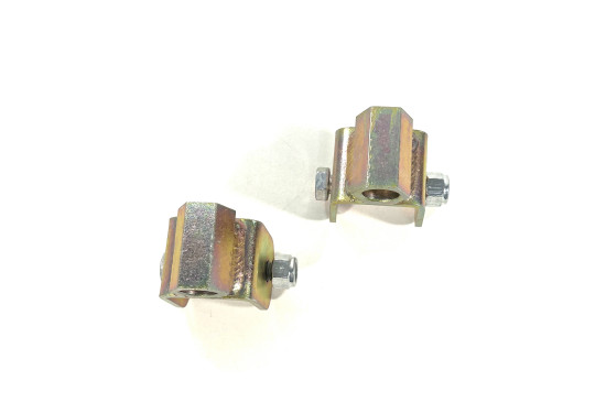 Удлинители задних амортизаторов Nissan Patrol/Safari, Toyota LC Prado 120/150, Toyota Land Cruiser 200/300 и Toyota Hilux на 50 мм