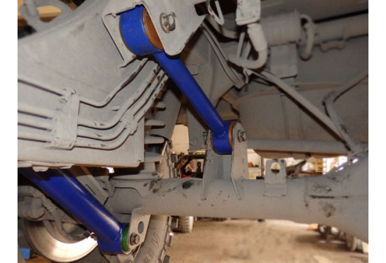 Задние верхние продольные тяги для Suzuki Escudo/Vitara 1997-2005 (под лифт 50 мм)