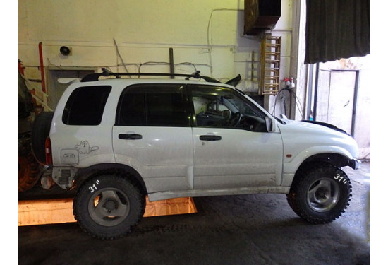 Задние верхние продольные тяги для Suzuki Escudo/Vitara 1997-2005 (под лифт 50 мм)