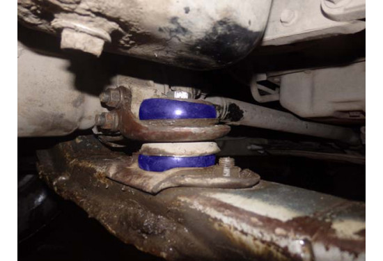 Твист-сайлентблоки заднего крепления переднего редуктора Suzuki Escudo/Vitara 1988-2005