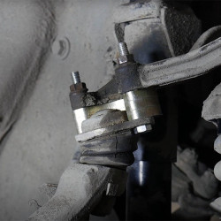 Проставки верхних шаровых 20 мм для ВАЗ НИВА, LADA 4x4, Chevrolet Niva