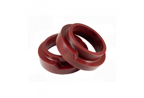 Проставки над задними пружинами для Nissan Patrol/Safari Y60/Y61 на 30 мм