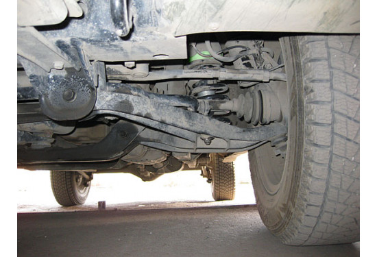 Проставки над передними пружинами 30 мм для Suzuki Escudo/Vitara 1988-2005