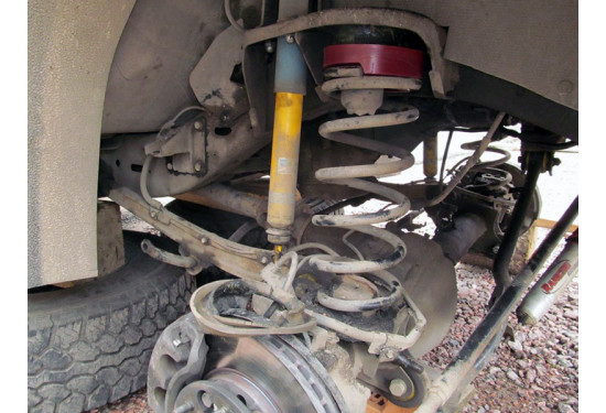 Проставки над передними пружинами для Nissan Patrol/Safari Y60/Y61 на 30 мм