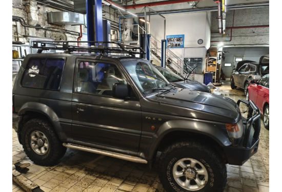 Бампер силовой передний Вездеходофф для Mitsubishi Pajero II с кенгурином