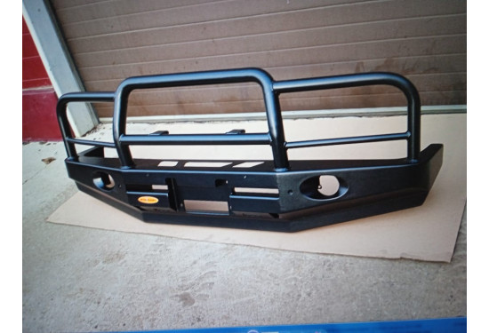 Бампер силовой передний Вездеходофф для Nissan Patrol/Safari Y60 с кенгурином