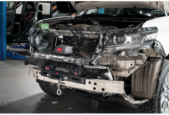 Лебедка электрическая 12V WARN VR EVO 12-S 12000 lbs / 5443 кг синтетический трос