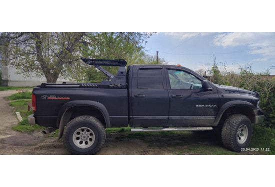 Защитная дуга с багажником в кузов пикапа Toyota Tundra, Dodge RAM 1500, Ford F150 и др.