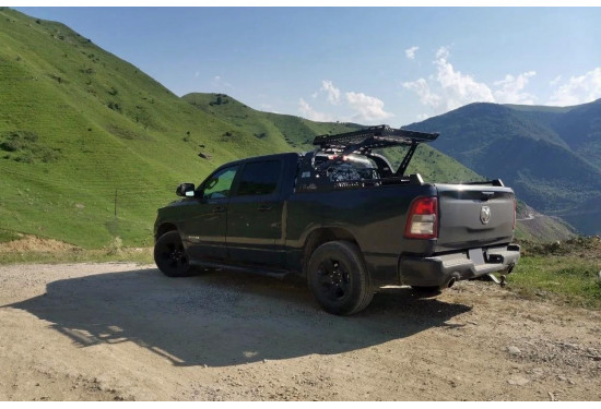 Защитная дуга с багажником в кузов пикапа Toyota Tundra, Dodge RAM 1500, Ford F150 и др.