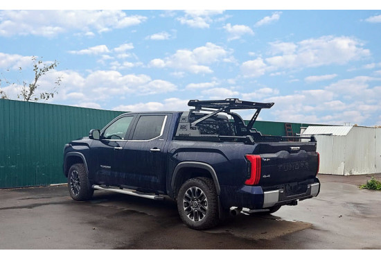 Защитная дуга с багажником в кузов пикапа Toyota Tundra, Dodge RAM 1500, Ford F150 и др.