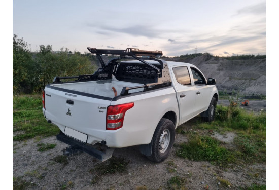 Защитная дуга с багажником в кузов пикапа Mitsubishi L200, Toyota Hilux, Changan Hunter, JAC T6 и др.