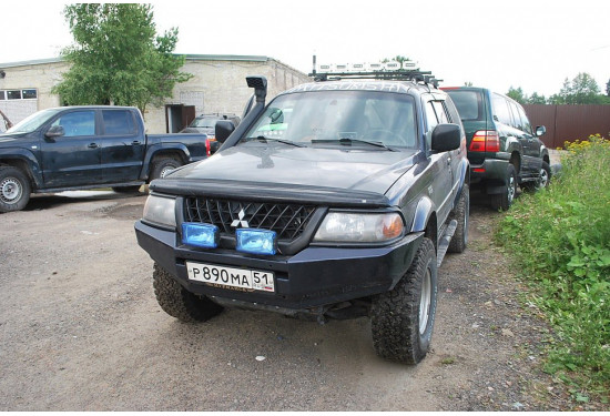 Бампер силовой передний АМЗ для Mitsubishi Montero Sport/Pajero Sport 1996-2009