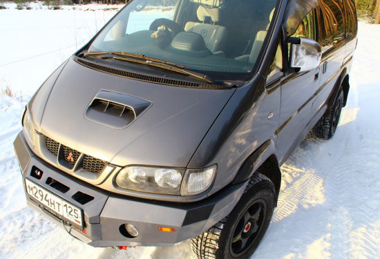 Бампер силовой передний АМЗ для Mitsubishi Delica 1994-2007