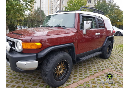 Силовые пороги АМЗ для Toyota FJ Cruiser