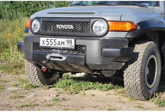 Площадка под лебёдку АМЗ в штатный бампер Toyota FJ Cruiser