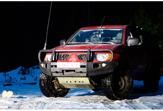 Бампер силовой передний АМЗ для Mitsubishi L200 IV 2005-2016