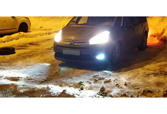 Светодиодные противотуманные LED фары для Citroen в штатный бампер