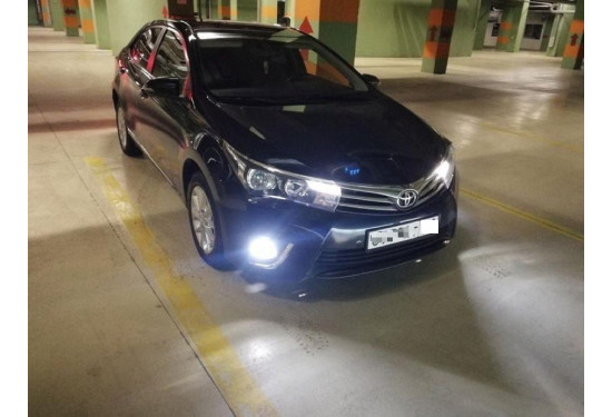 Светодиодные противотуманные LED фары для Toyota Corolla