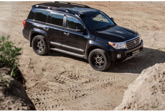 Расширители колесных арок для Toyota Land Cruiser 200 2013-2015